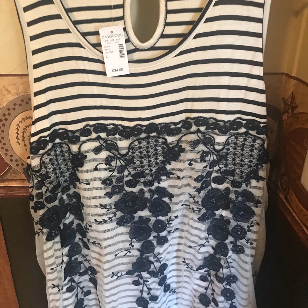 NWT Maurice’s tank- navy blue and cream size 2